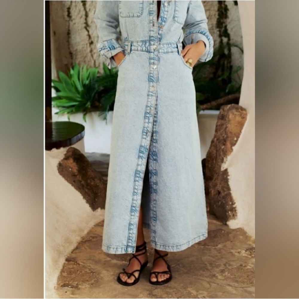 Zara Light Blue Denim Midi Dress - Picture 2 of 9